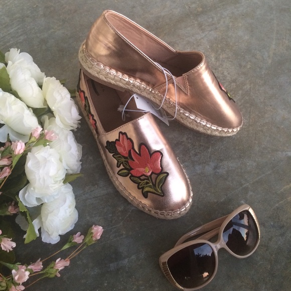Rose gold metallic espadrilles sneakers floral - Picture 5 of 8